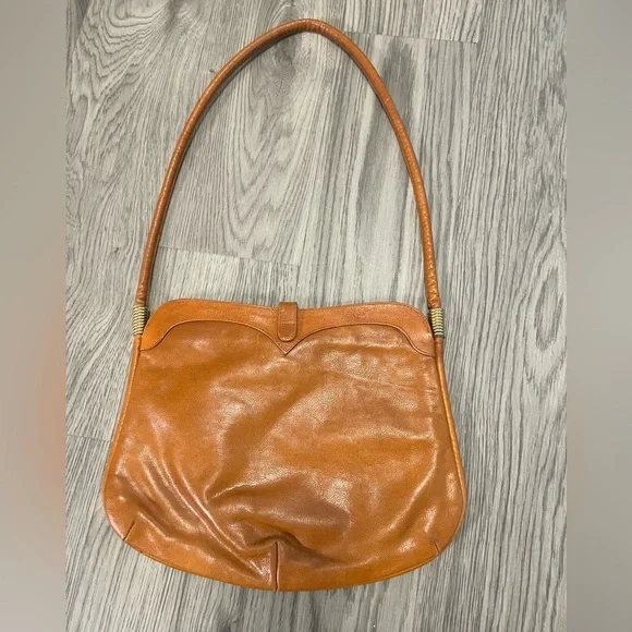 Vintage Brown Leather Shoulder Bag - Picture 2 of 5